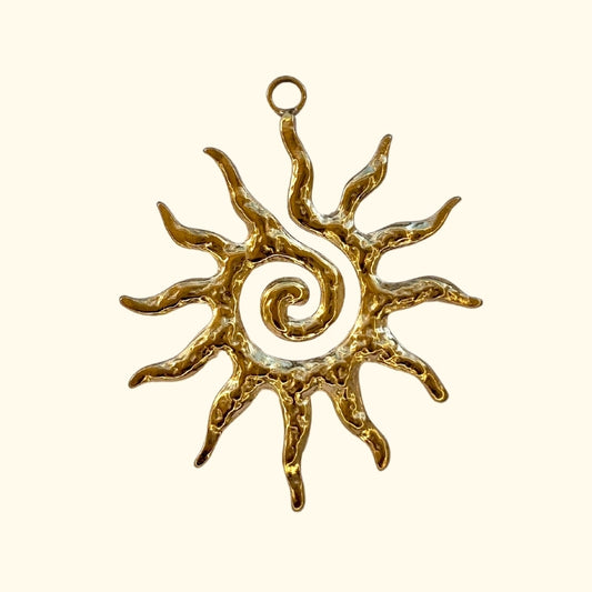 SOLEIL TENEBREUX